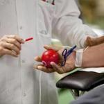 The US blood supply typically lasts 2½ days, on average, requiring constant donations. 